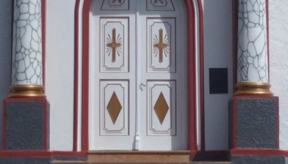 Detalhes de acabamento na entrada da Catedral